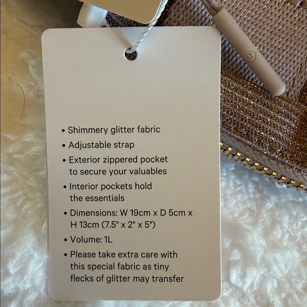 🆕 LULULEMON Everywhere Belt Bag 1L Glitter Pink Champagne/Muse/Gold NWT - Picture 15 of 17